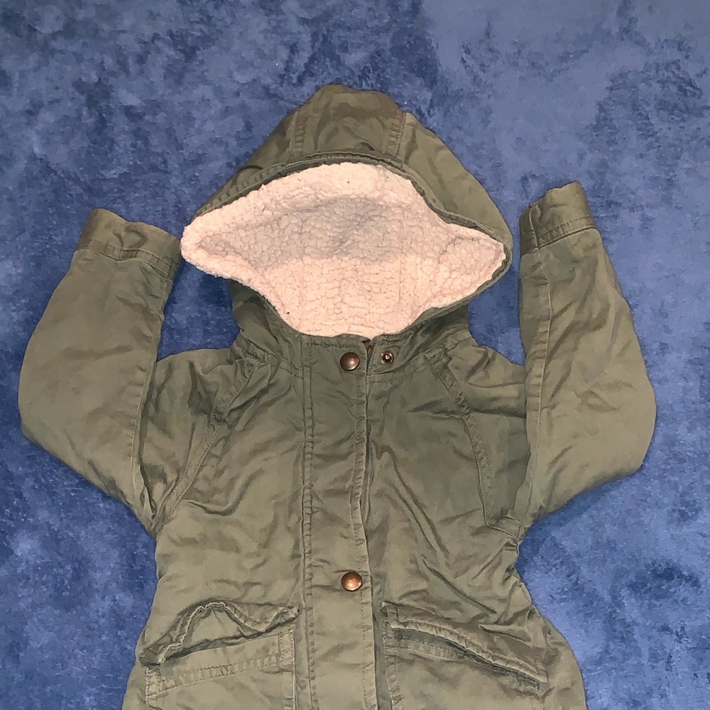 4T olive green coat from old navy